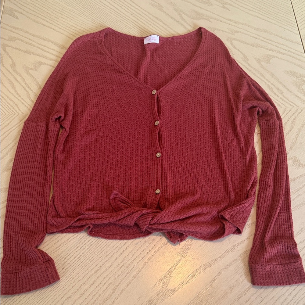 Pink Lily Textured Knit Top in Deep Red 💜✝️